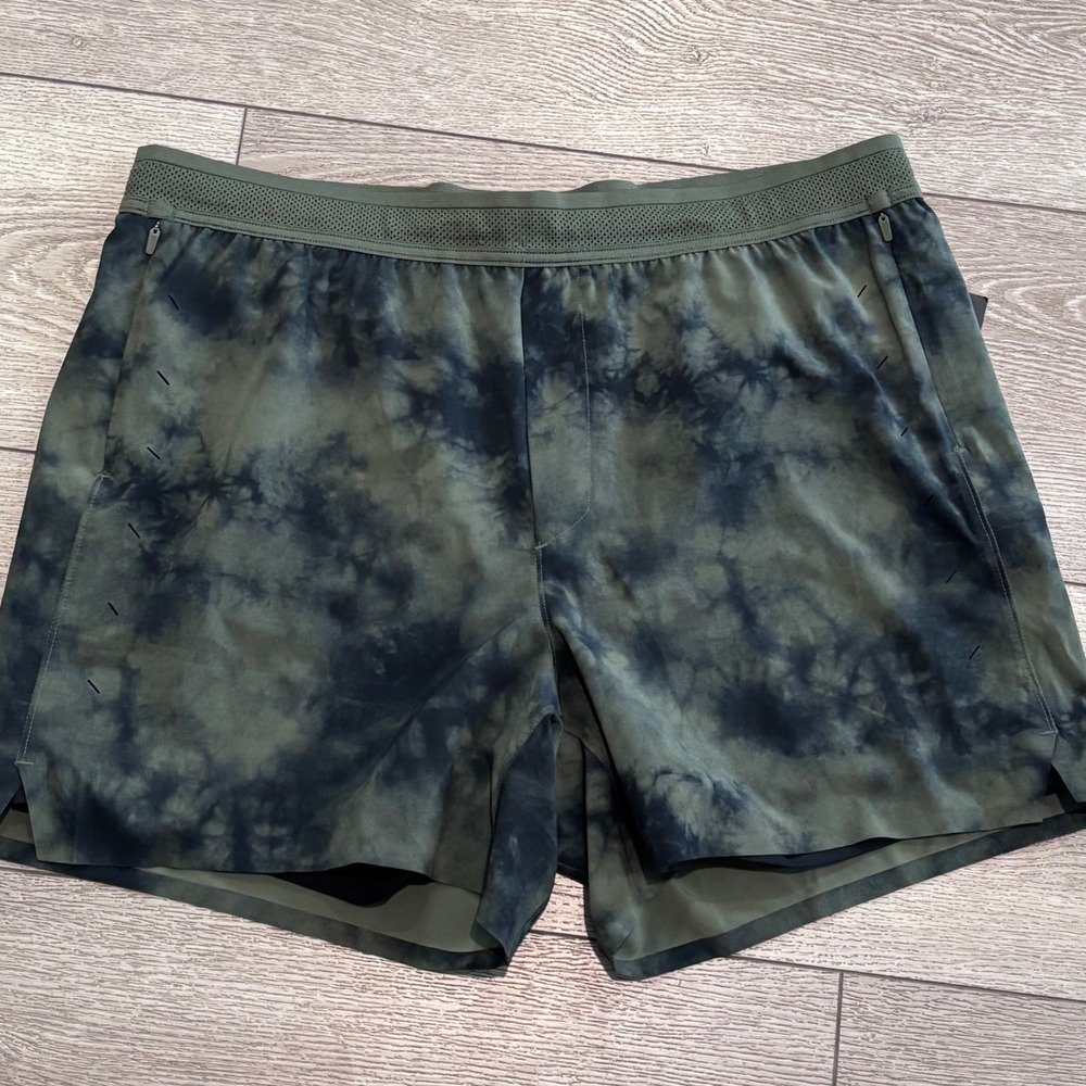 Ten Thousand Session Shorts Mens Large Green Tie Dye Lined Training Athletic